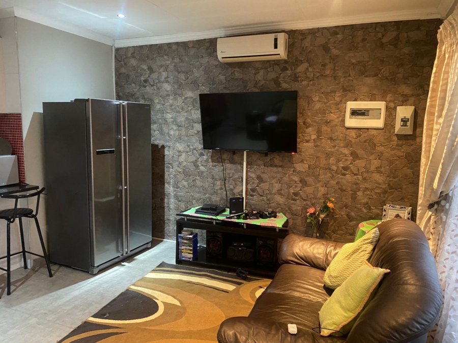 3 Bedroom Property for Sale in Waterval East North West